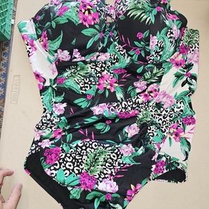 Torrid Singlepiece Swimsuit Black White Tropics 5-DD/F Lightly Line full coverag